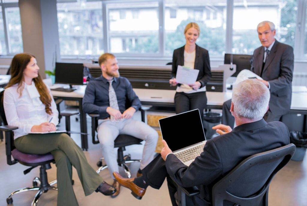 AI training tailored for CEOs, COOs, marketers, and founders